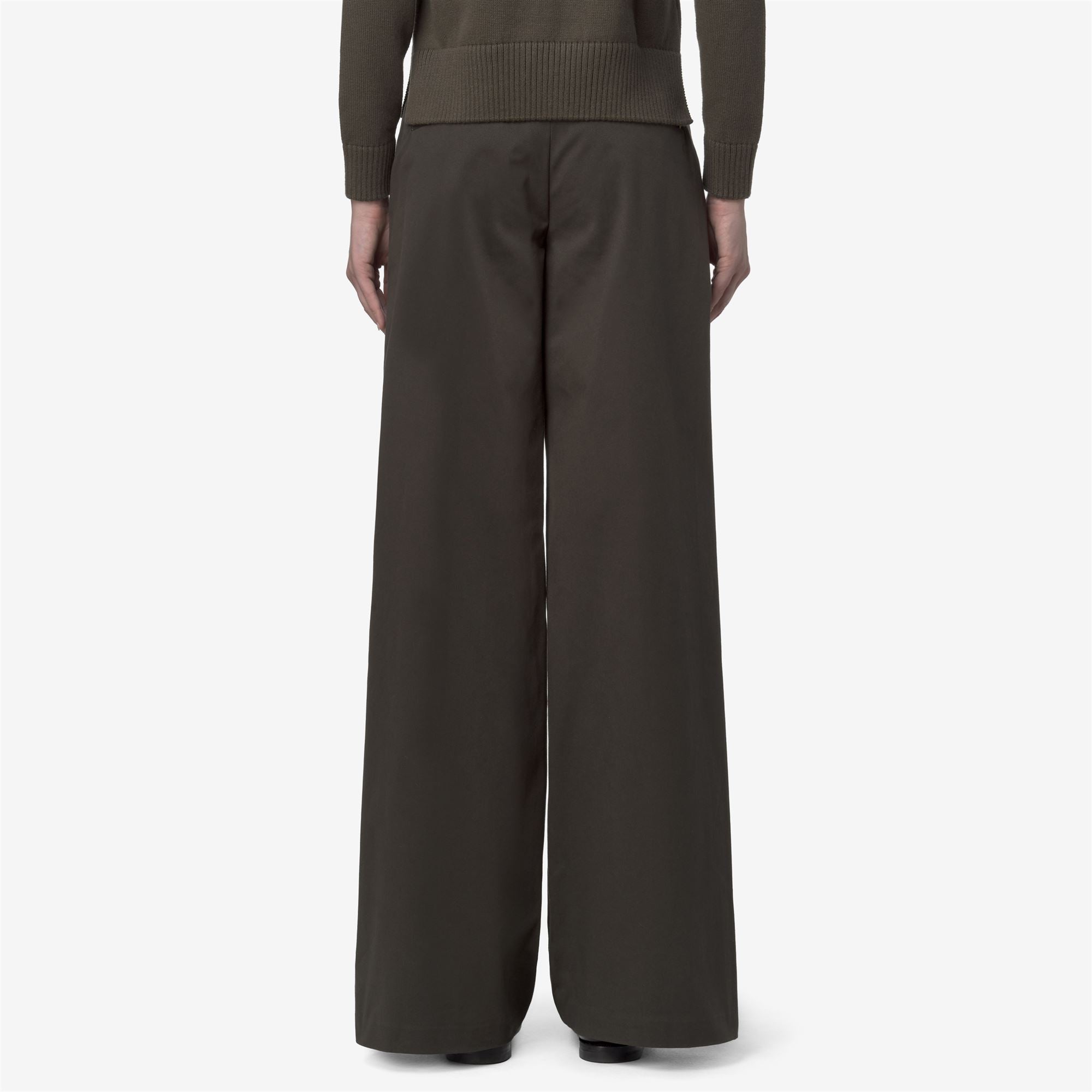 Pants_WOMAN_TYANNE TWILL TECH PEACH_Chino_Black Olive - Commercial 6
