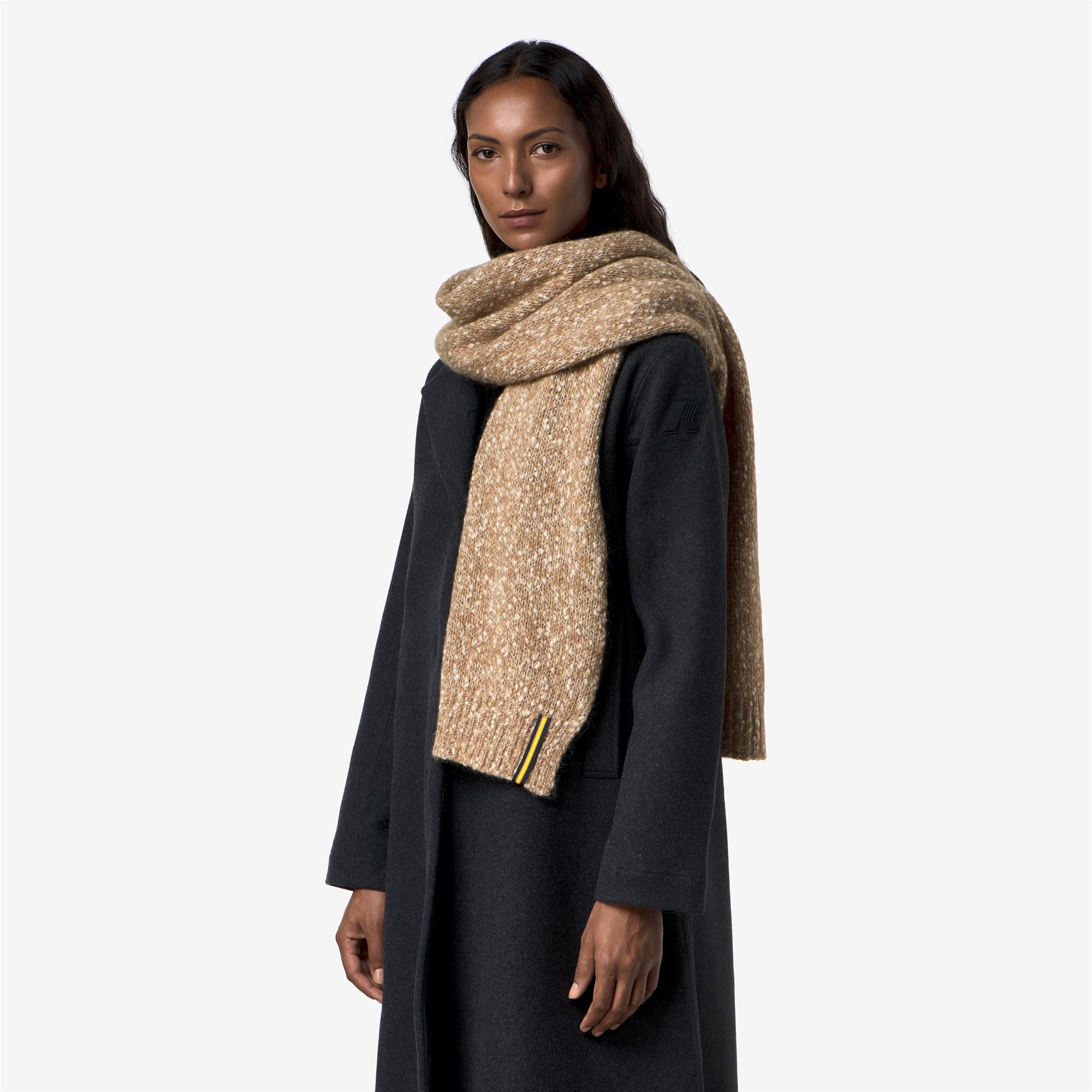Scarves_Woman_ECHARME COCCOLA YARN_Scarf_BROWN - WHITE - Commercial 4