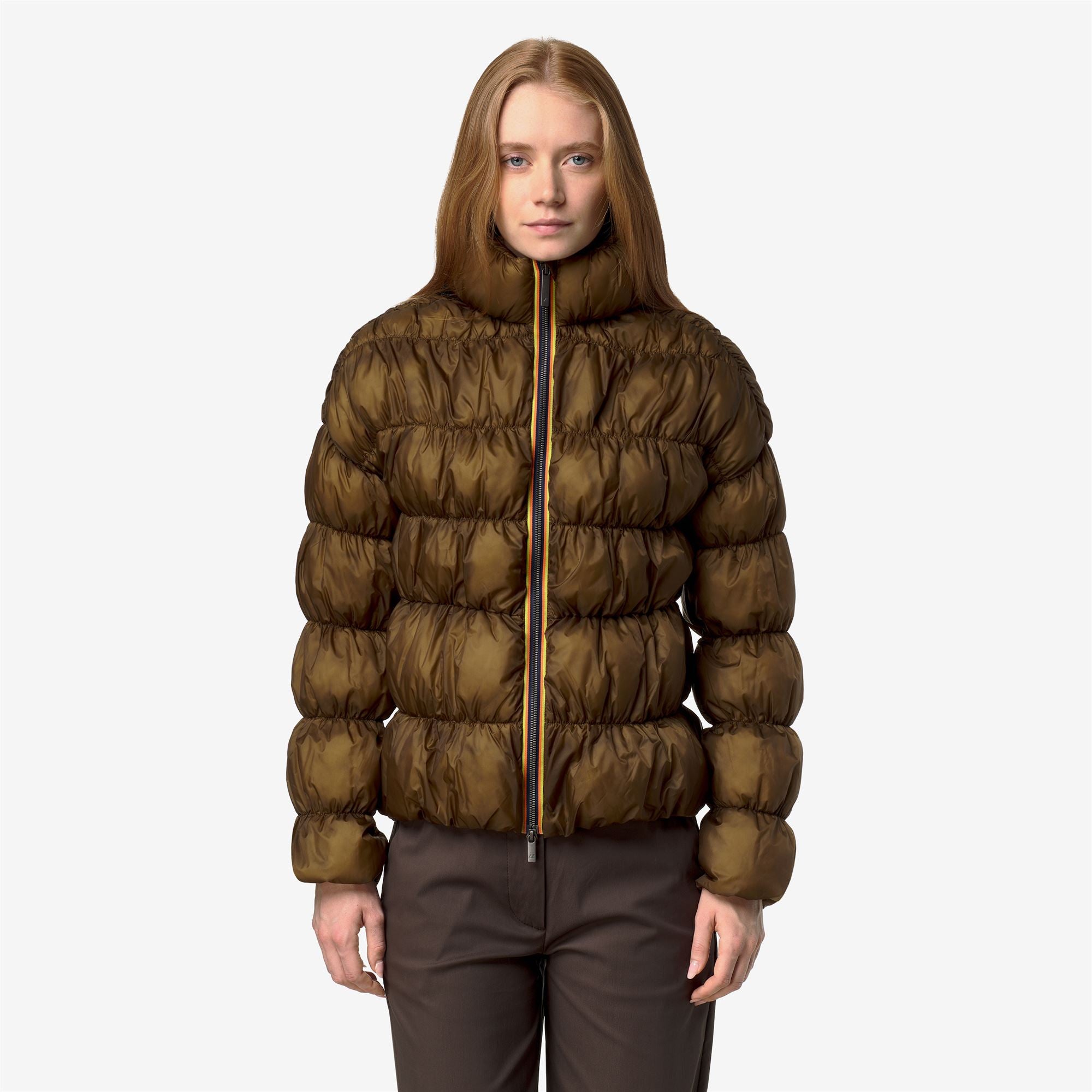 Jackets_Woman_FRAYN MAXI RUFFLES_Short_BROWN - Commercial 4