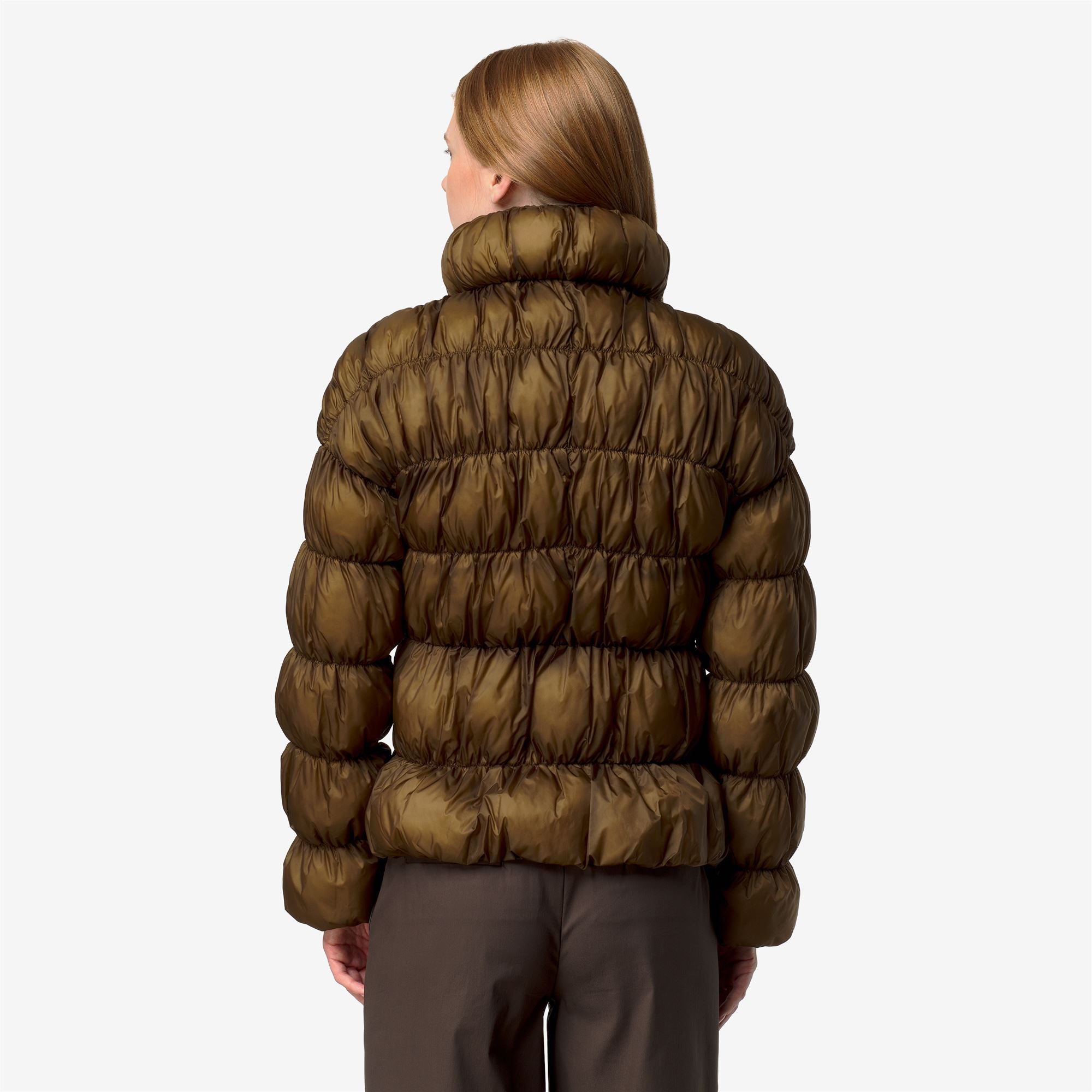 Jackets_Woman_FRAYN MAXI RUFFLES_Short_BROWN - Commercial 6