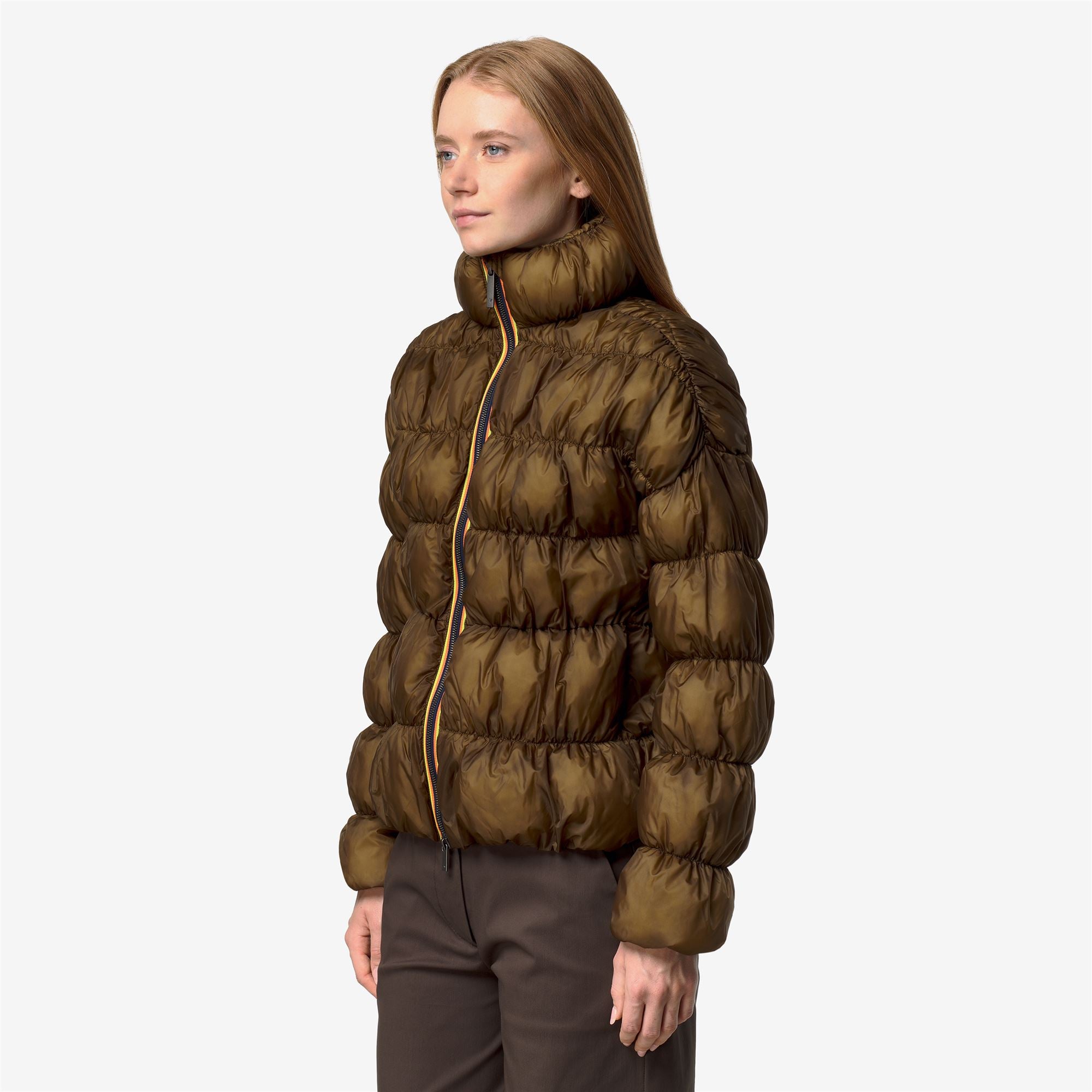 Jackets_Woman_FRAYN MAXI RUFFLES_Short_BROWN - Commercial 5