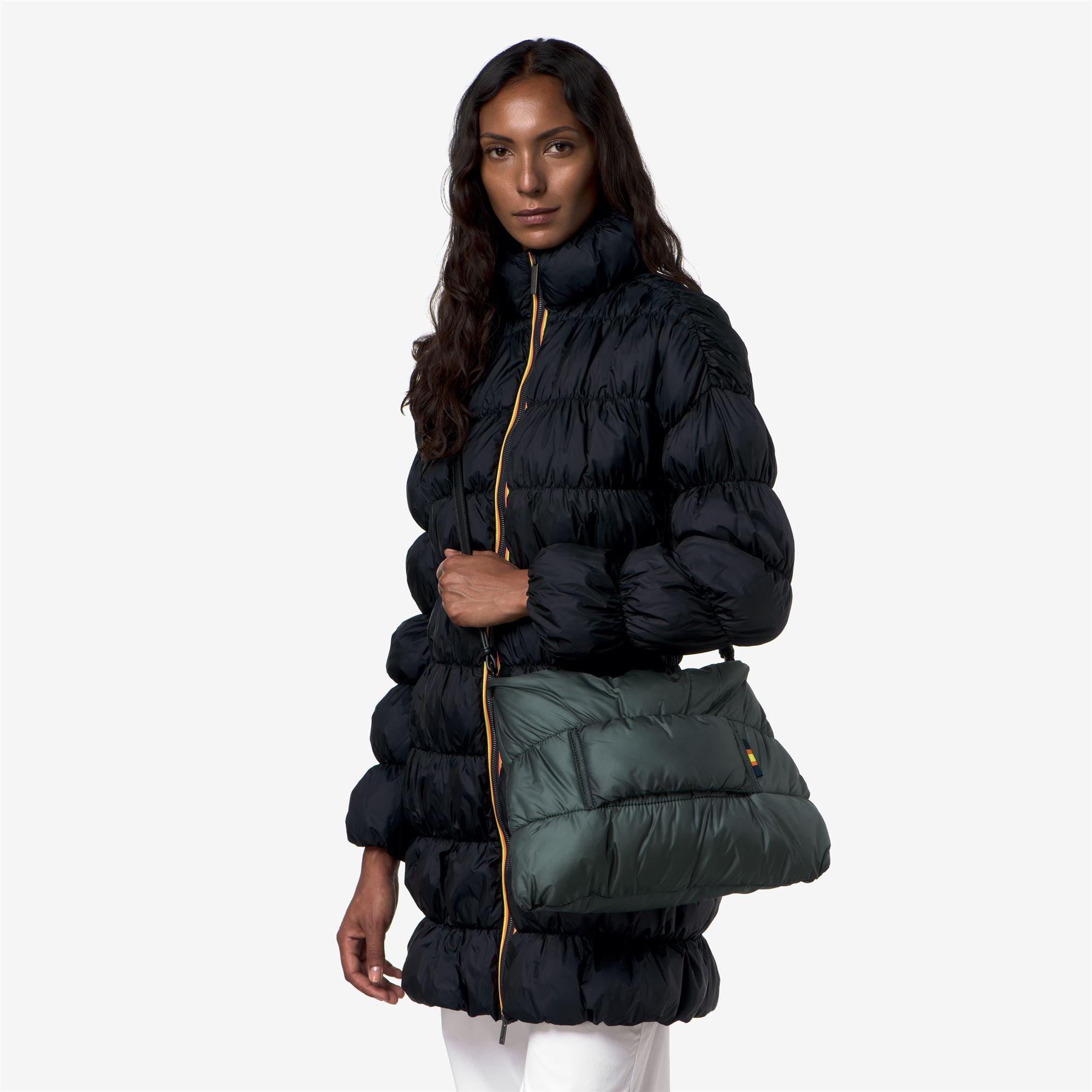 Bags_Woman_MATELIS MAXI RUFFLE_Pochette_Green Balsam - Commercial 5
