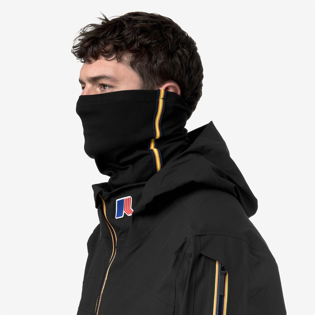 Scarves_UNISEX_LINDY SCOTTY JAMES_Warmneck_Black Pure - Commercial 5