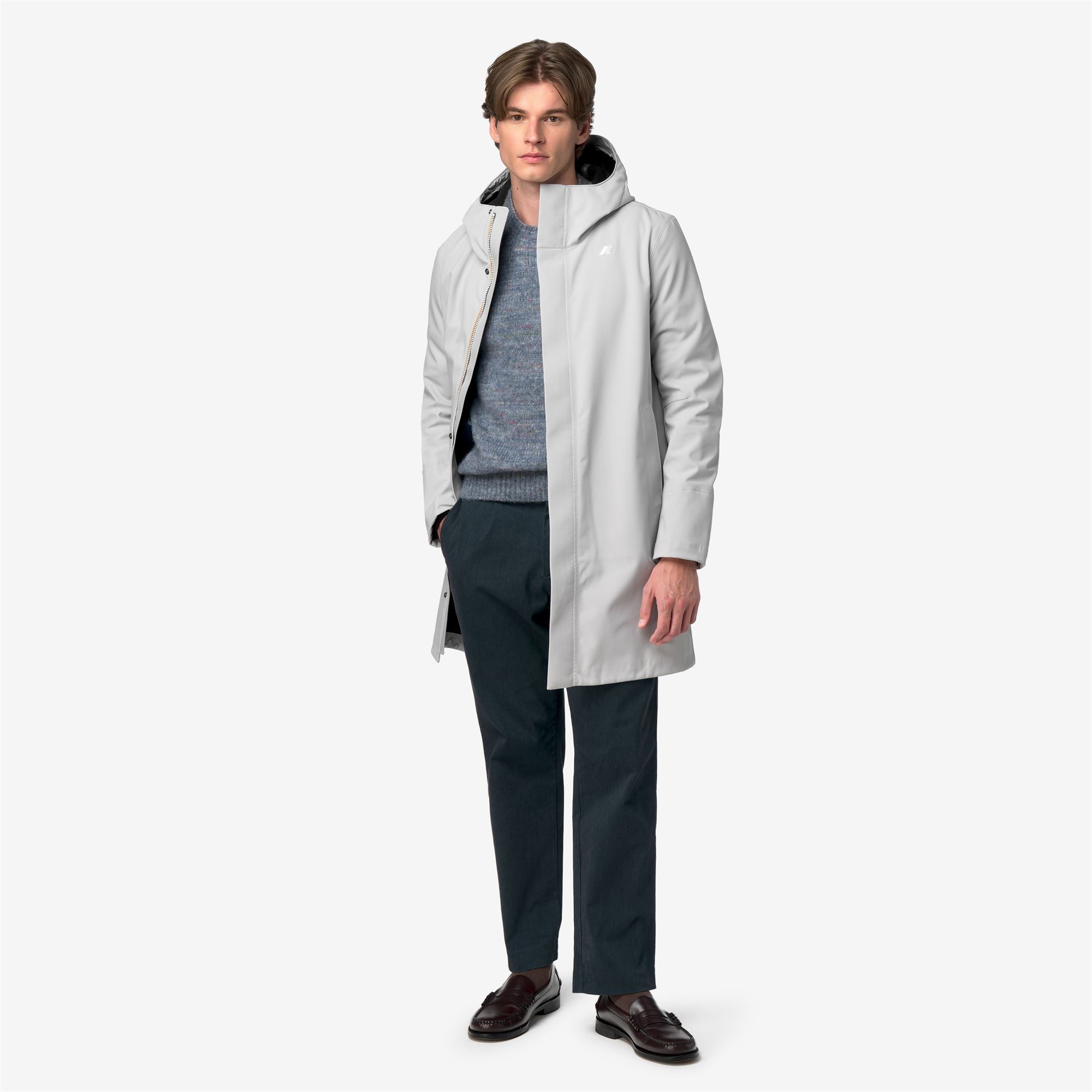 Jackets_Man_THOMAS BONDED_Long_Grey Ash - Blue Depth - Commercial 7