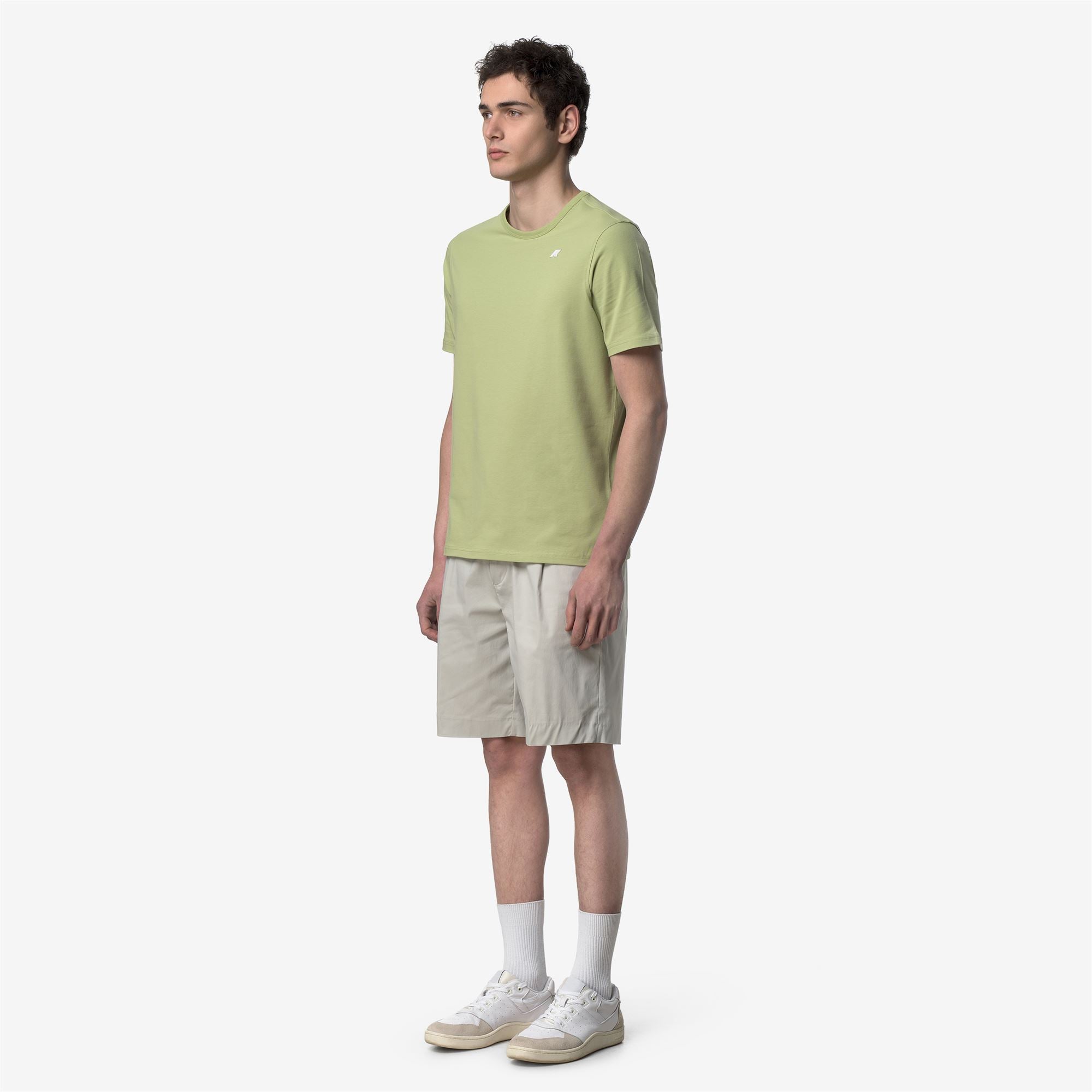 T-Shirts & Top_Man_ADAME LIGHT STRETCH JERSEY_T-Shirt_Green Dk Lime - Commercial 5