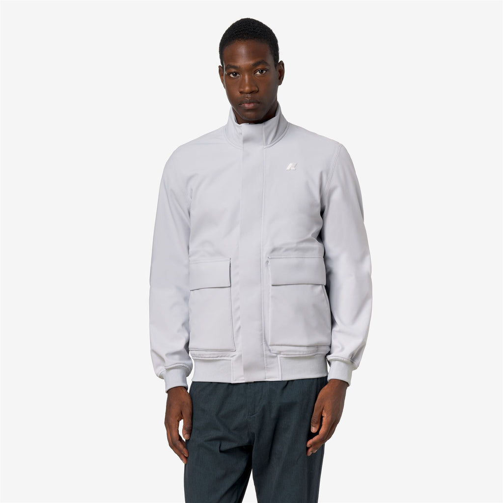Jackets_Man_HERVE BONDED_Short_Grey Ash - Blue Depth - Commercial 4