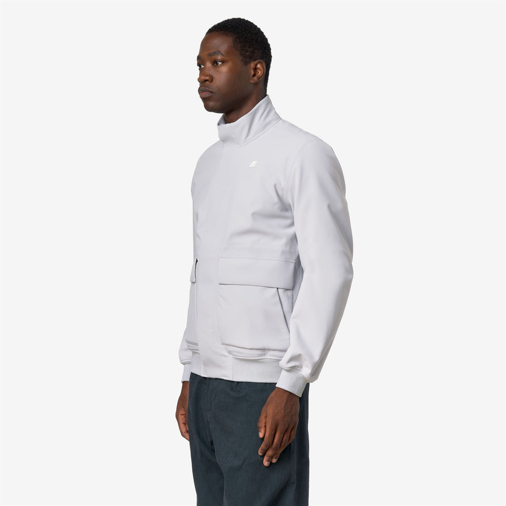 Jackets_Man_HERVE BONDED_Short_Grey Ash - Blue Depth - Commercial 5