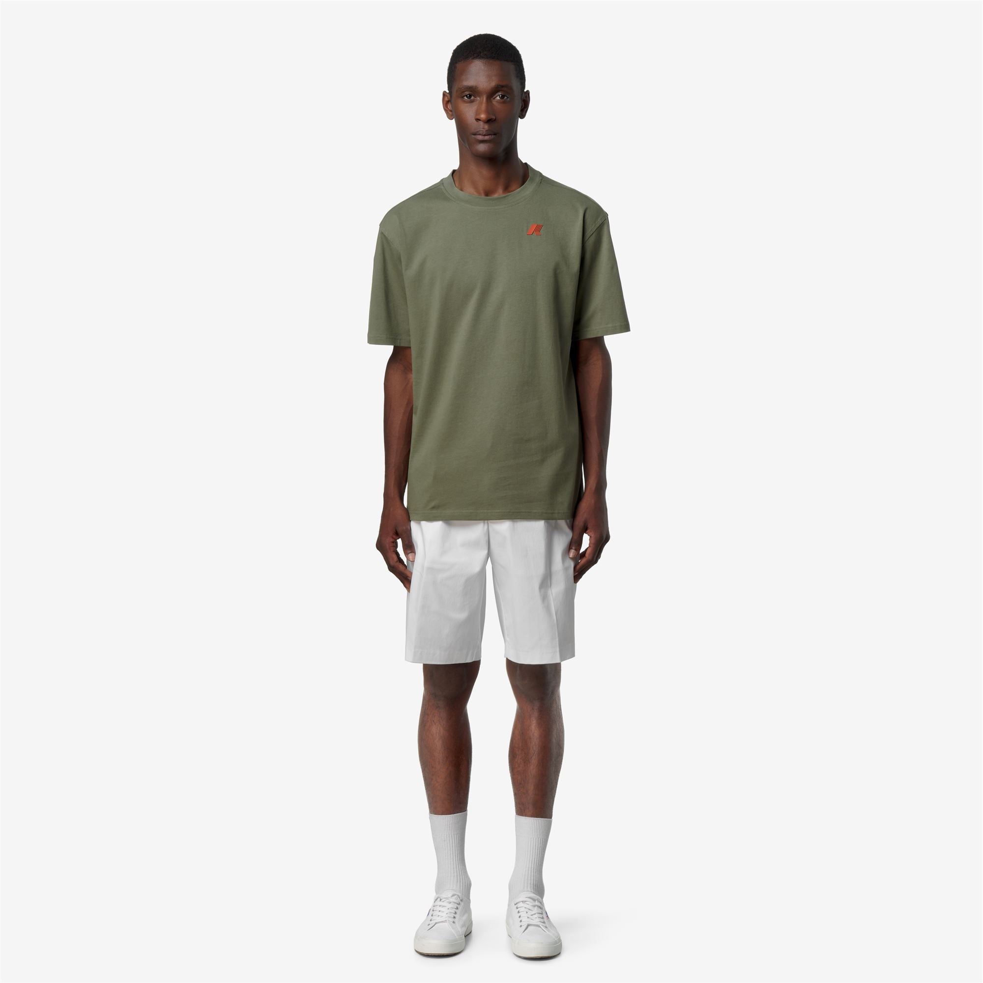 T-Shirts & Top_Man_SOLO JERSEY WAVE_T-Shirt_Green Lichen - Commercial 4