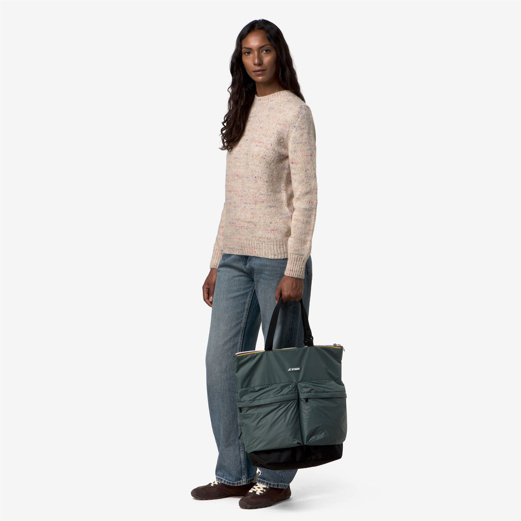 Bags_Unisex_NOAM_Shopping Bag_Green Balsam - Commercial 6