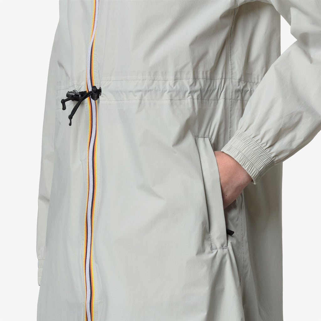 Jackets_WOMAN_LE VRAI 4.0 DELIA_3/4 Length_BEIGE LT - Commercial 7
