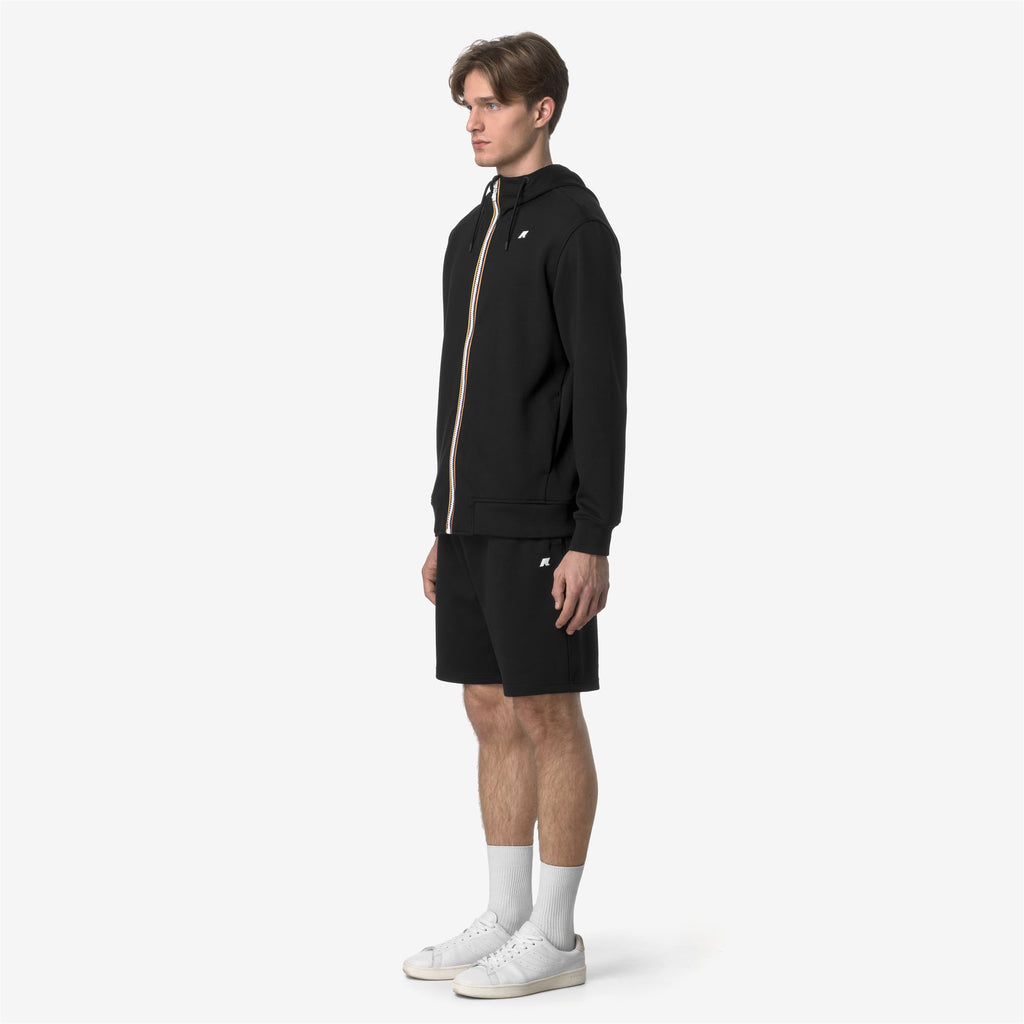 Shorts_MAN_THEOTIME LIGHT SPACER_Sport Shorts_Black Pure - Commercial 5
