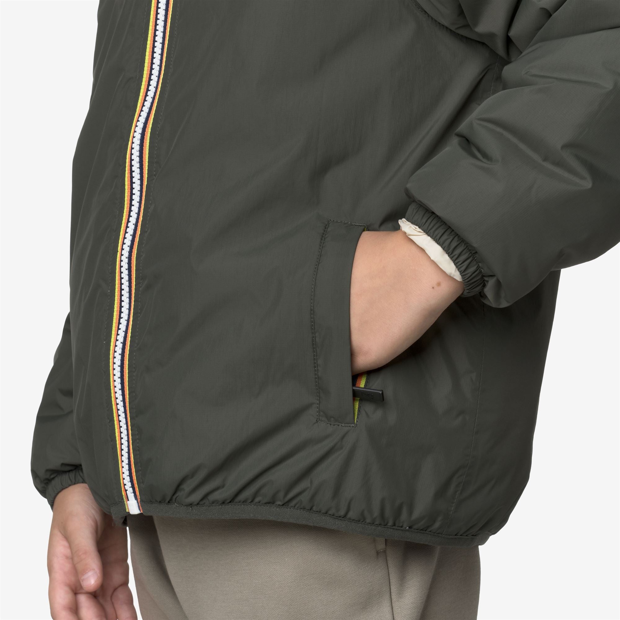 Jackets_KID UNISEX_P. LE VRAI 4.0 CLAUDE ORSETTO_Mid_GREEN BLACKISH - Commercial 7