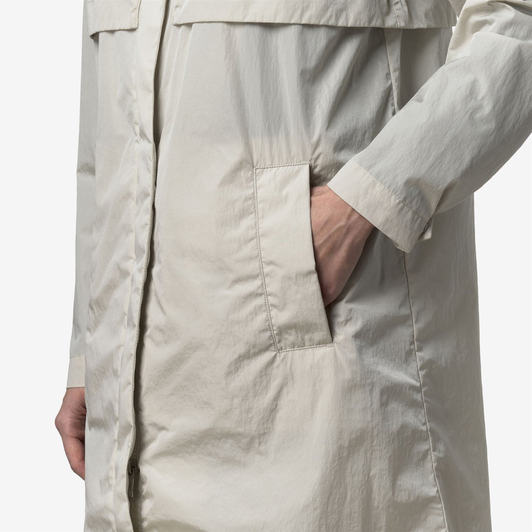 SOPHILENE SATIN GLASS - Vestes - Milieu - Femme - BEIGE LT main