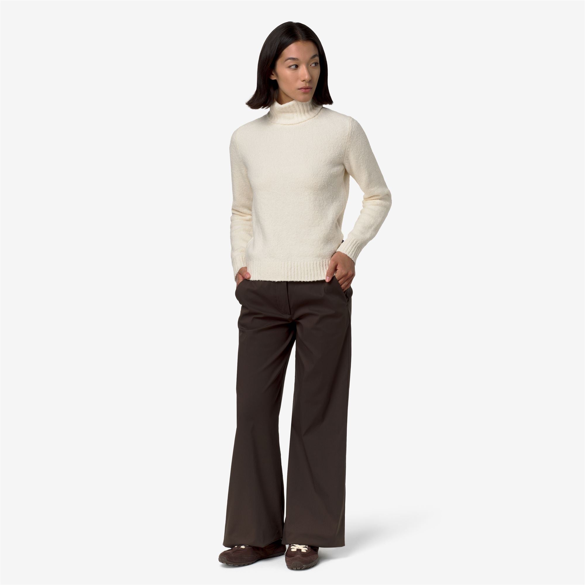 Knitwear_Woman_PEGGY SPONGE YARN_Pull Over_White Natural - Commercial 7