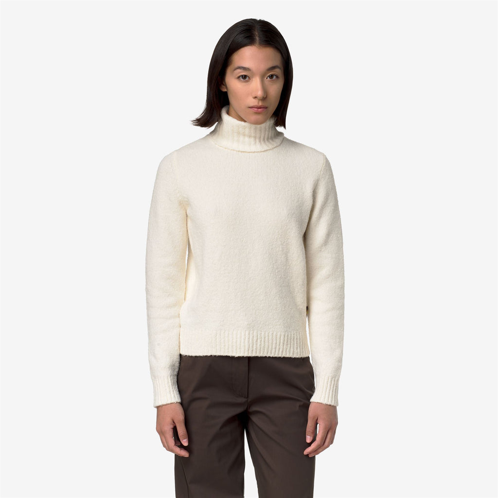 Knitwear_Woman_PEGGY SPONGE YARN_Pull Over_White Natural - Commercial 4