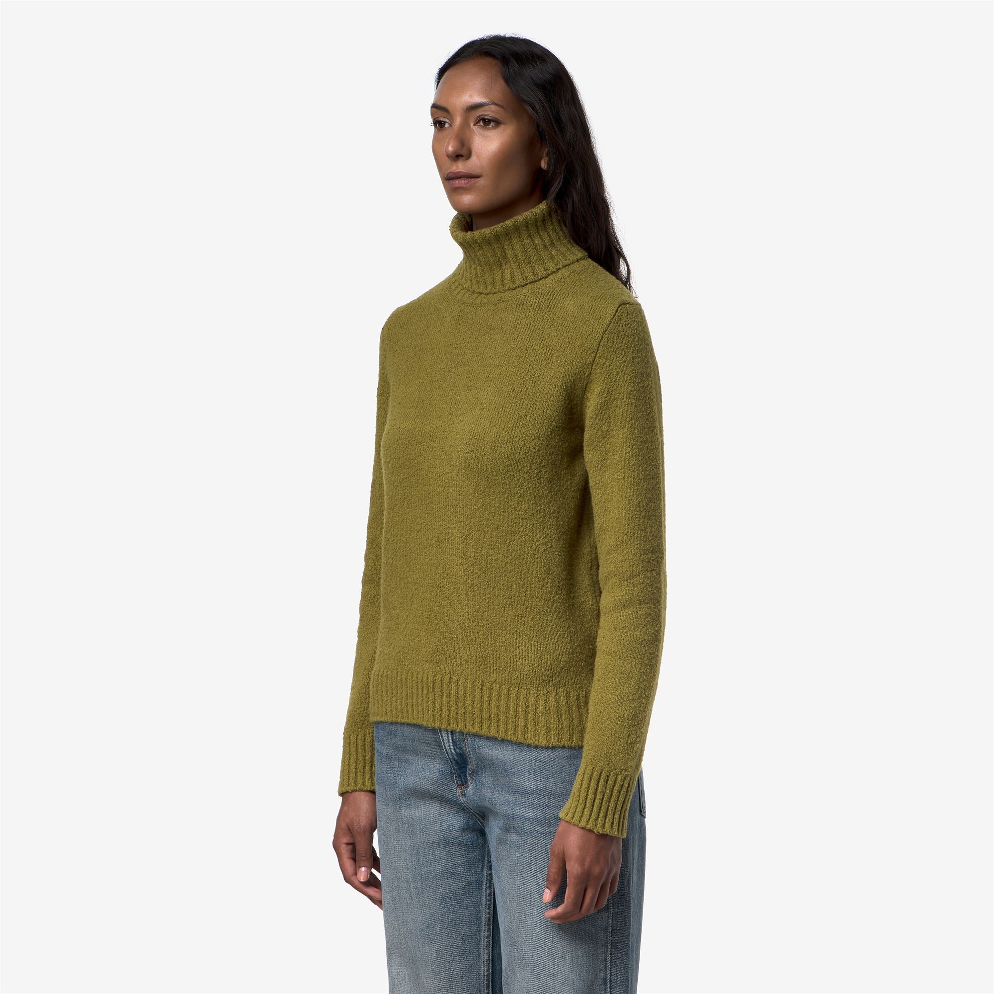 Knitwear_Woman_PEGGY SPONGE YARN_Pull Over_Green Peat - Commercial 5
