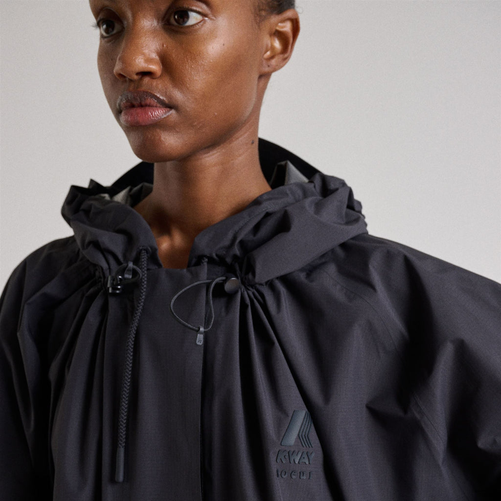 Jackets_Woman_LE VRAI 2.1 AMIABLE GILLIAN SOEUR_Long_Black Greyish - Commercial 7