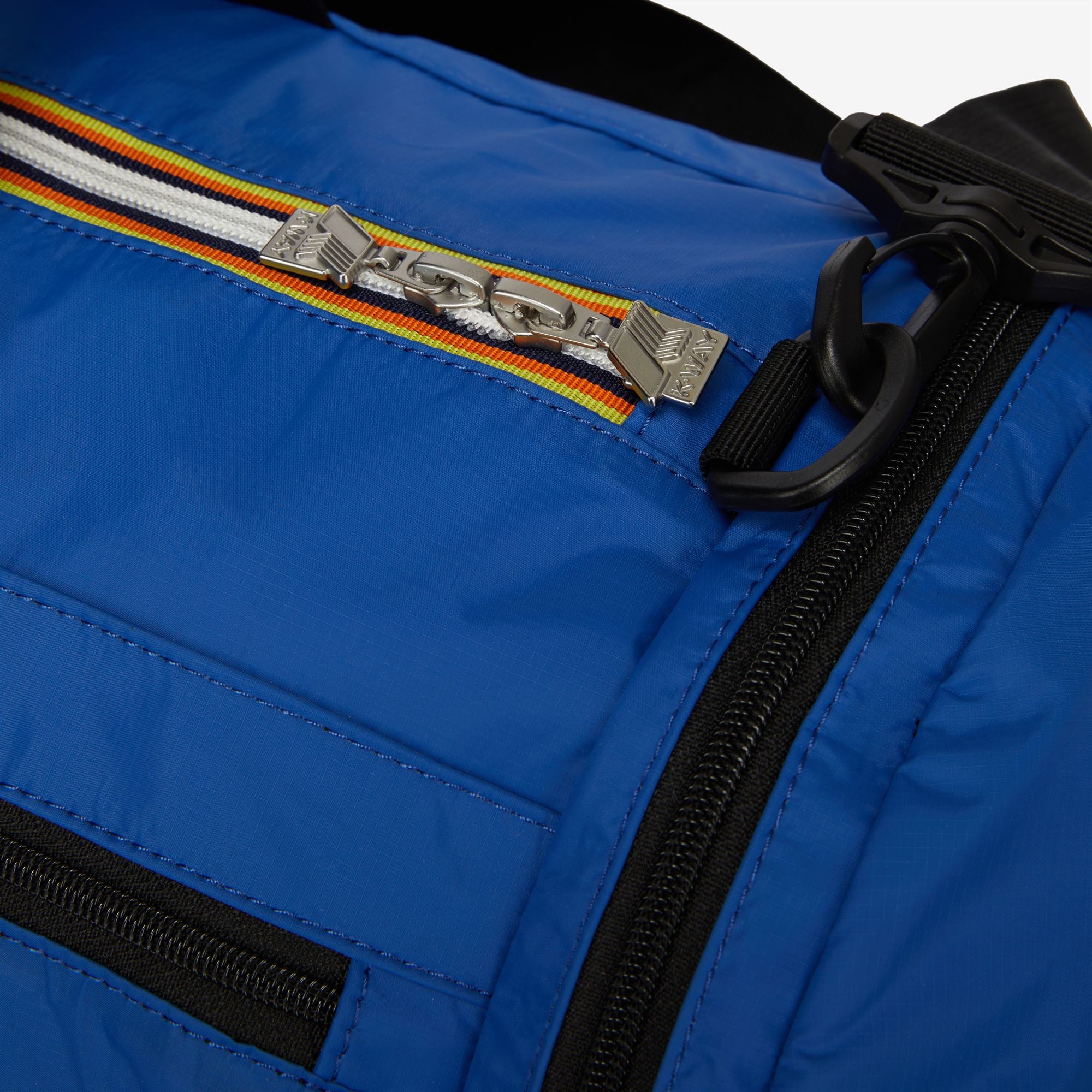 Bags_Unisex_MAREVILLE M_Duffle_Blue Royal Marine - Commercial 3