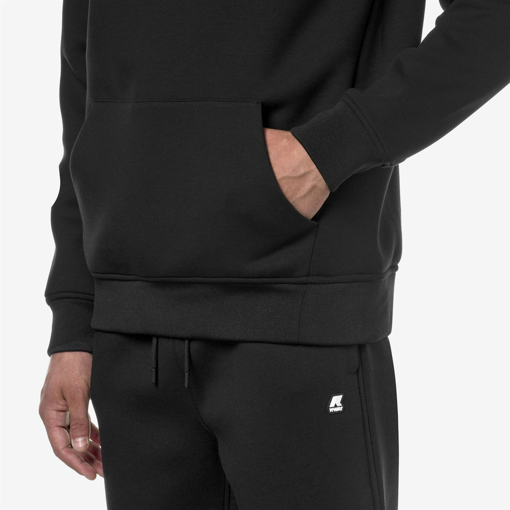 Fleece_MAN_BERNIE SPACER_Pull Over_Black Pure - Commercial 7