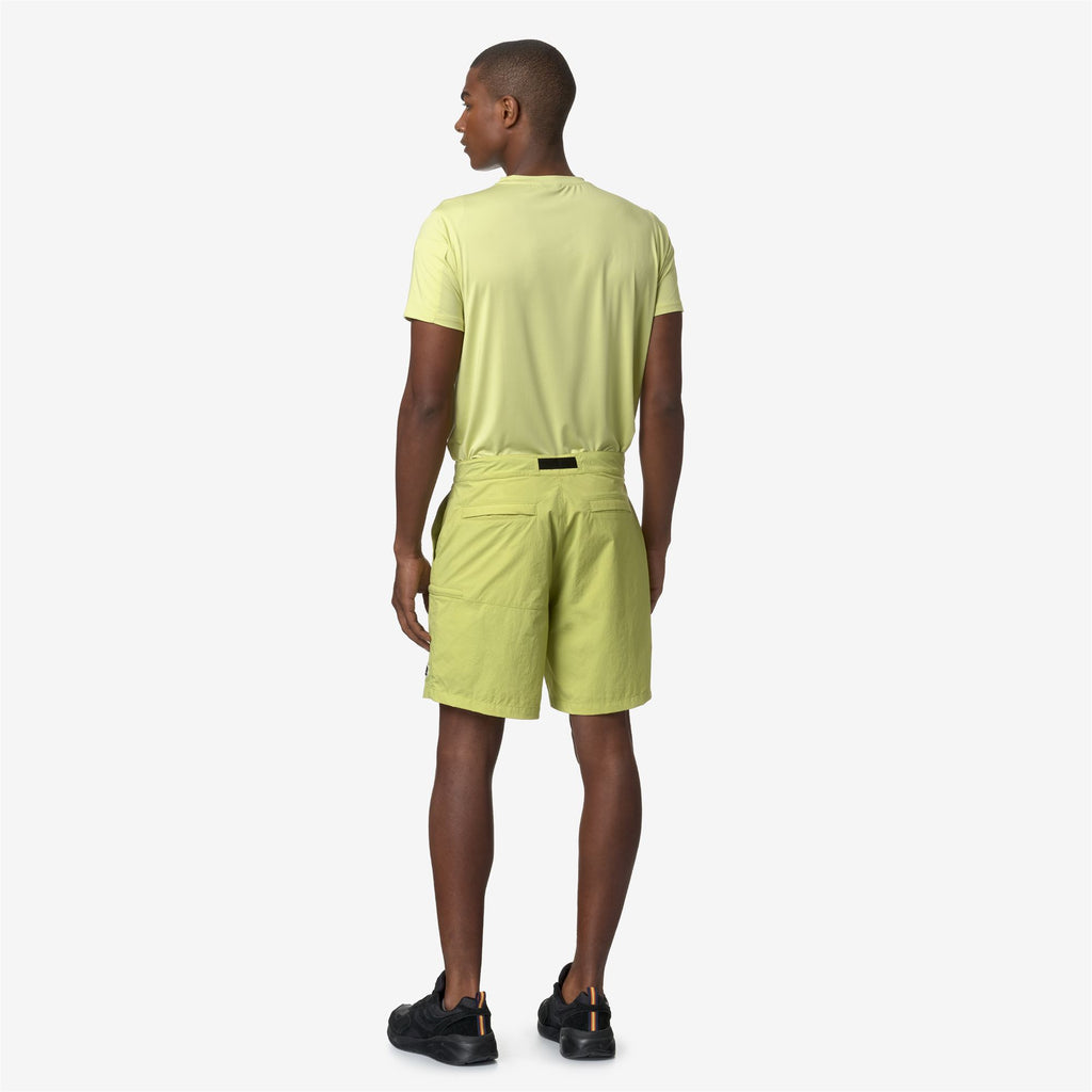 Shorts_Man_TAPRINNE_Cargo_Green Celery - Commercial 6