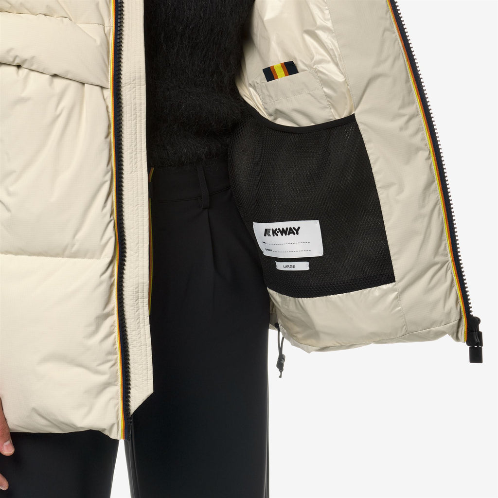 Jackets_Unisex_CLAUDEN 2.1 AMIABLE THERMO HEAVY_Mid_Beige Shortbread - Commercial 7