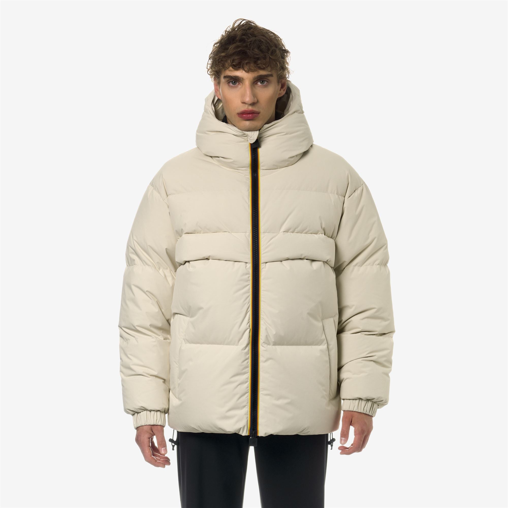 Jackets_Unisex_CLAUDEN 2.1 AMIABLE THERMO HEAVY_Mid_Beige Shortbread - Commercial 4