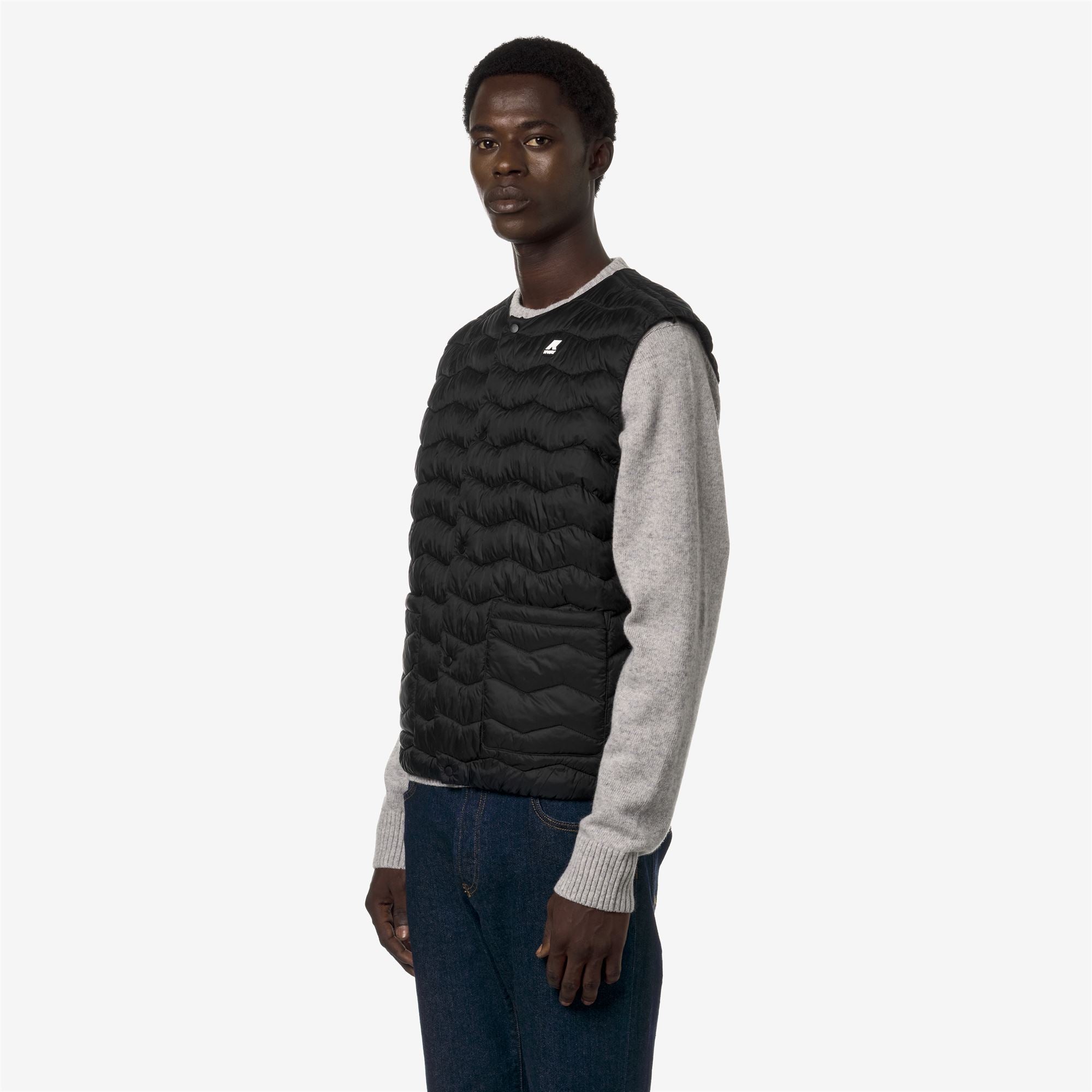 Jackets_MAN_VALTY QUILTED WARM_Vest_Black Pure - Commercial 5