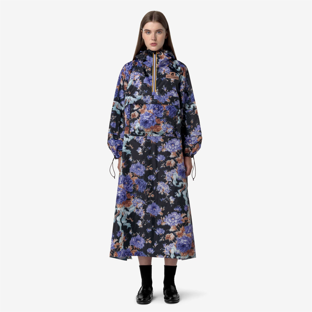 Jackets_UNISEX_ THEREL GRAPHIC UJ_Poncho_Cobalt - Commercial 4