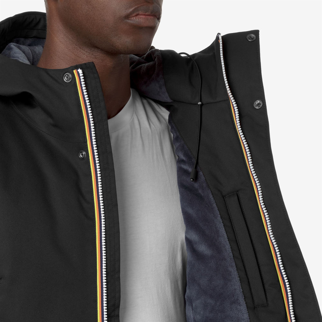 Jackets_MAN_JARNO TWILL MARMOTTA_Short_Black P-Blue A - Commercial 7