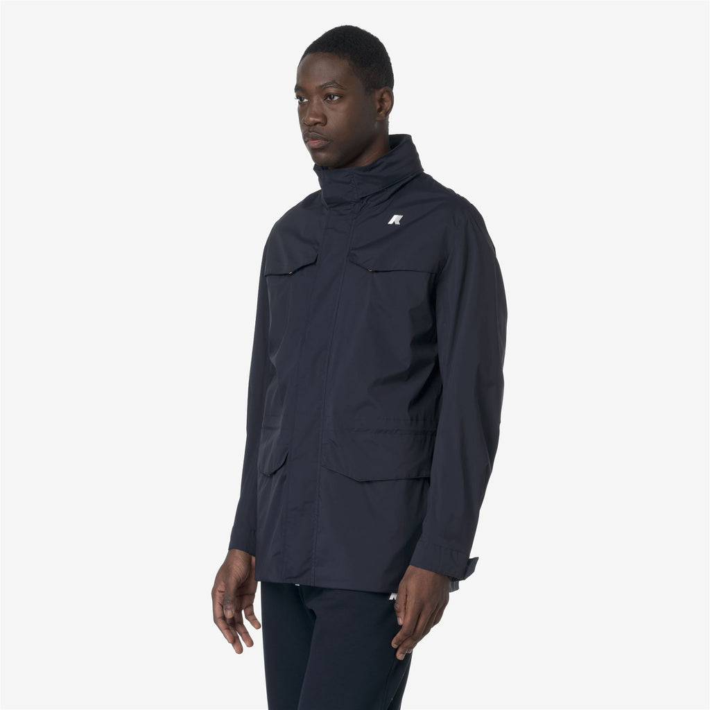 Jackets_MAN_MANUEL STRETCH NYLON JERSEY_Mid_Blue Depth - Commercial 5