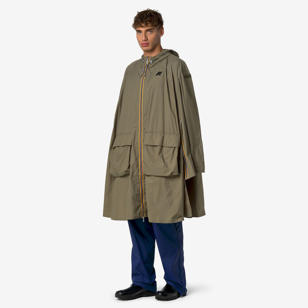 Jackets_Unisex_ROUELLE 4.0 BROMPTON_Poncho_Green Mud - Commercial 7