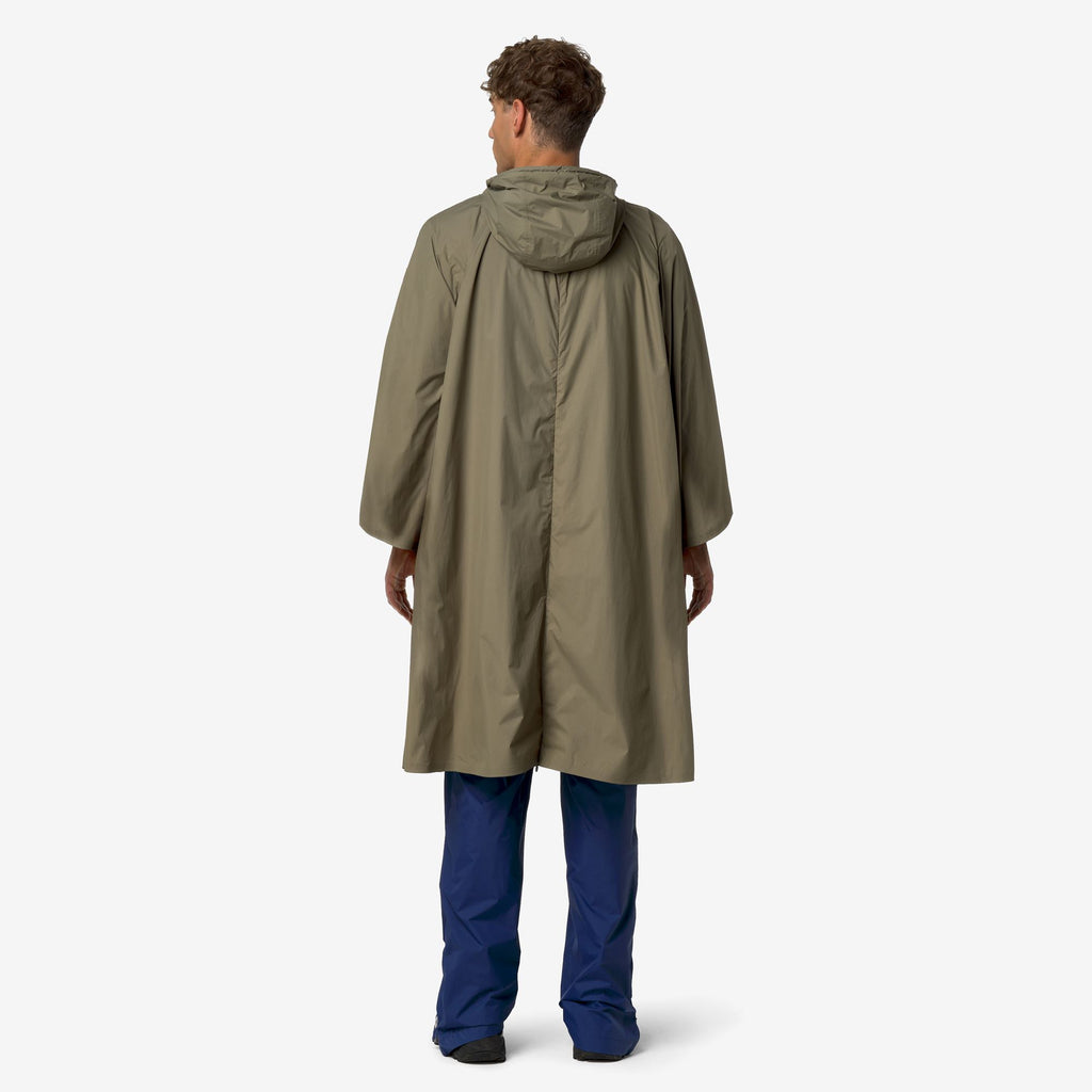 Jackets_Unisex_ROUELLE 4.0 BROMPTON_Poncho_Green Mud - Commercial 6