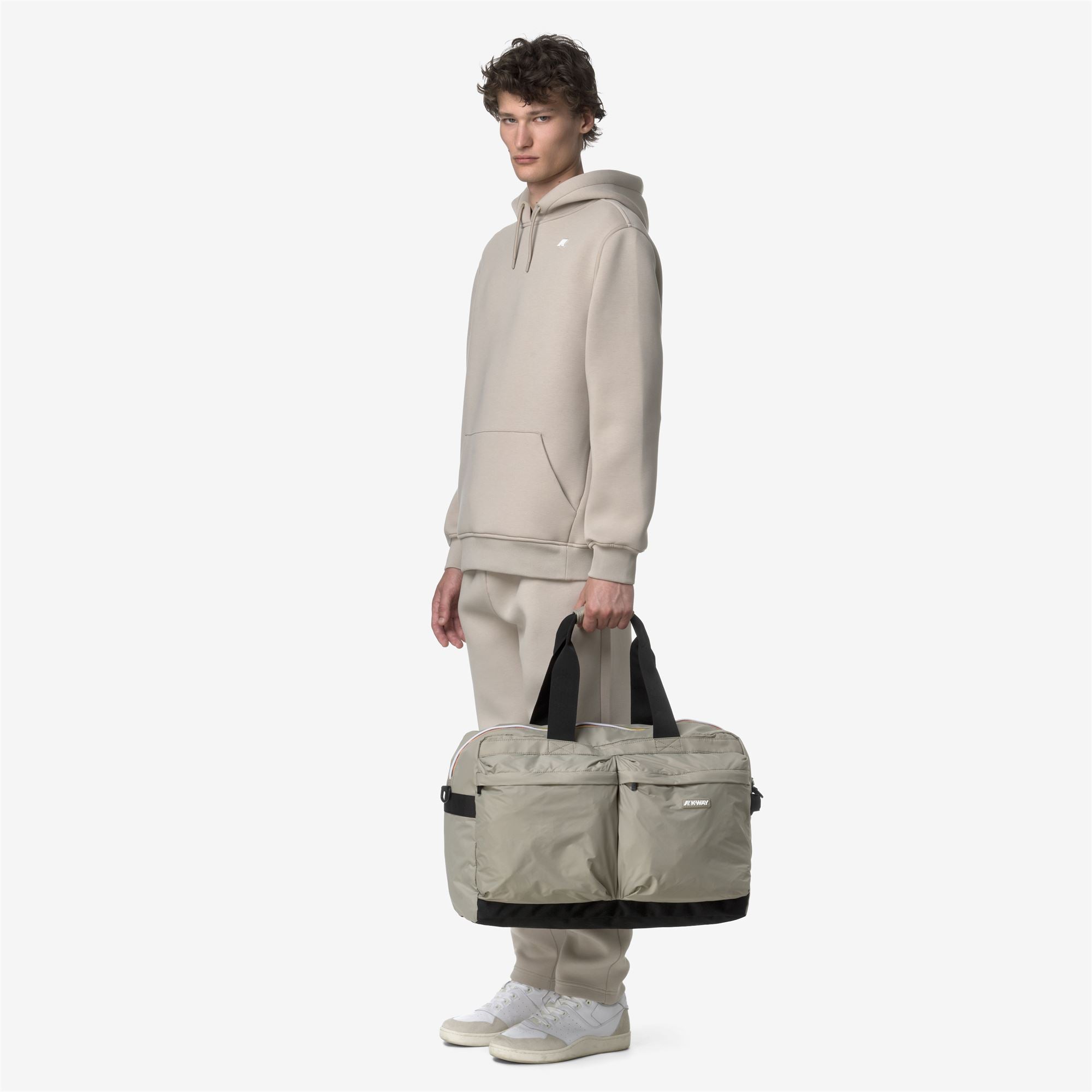 Bags_UNISEX_ARDELU_Duffle_Green Oak - Commercial 6