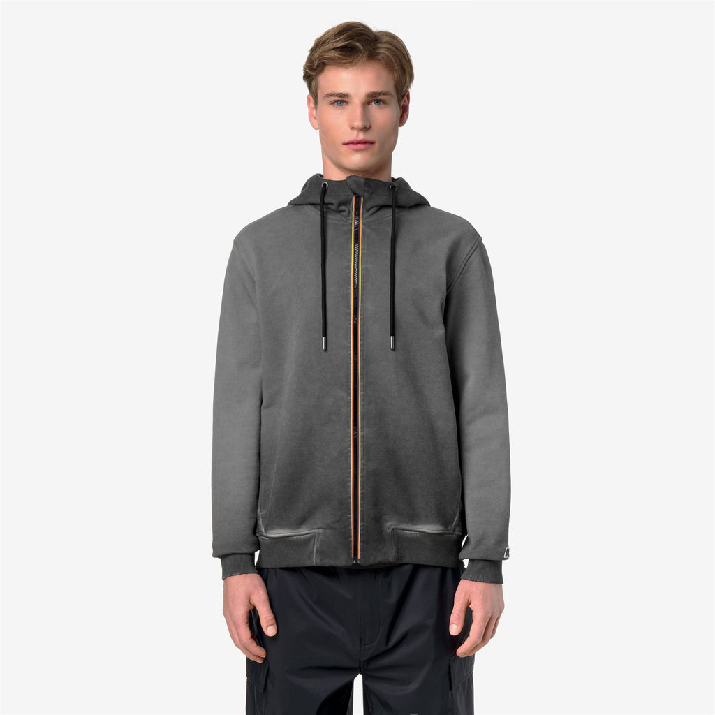 Fleece_Man_RAINER LF_Jumper_Black Pure - Commercial 4