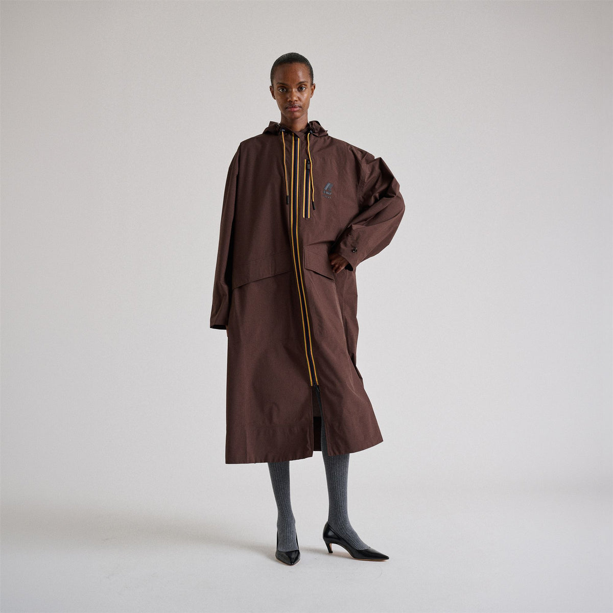 Jackets_Unisex_LE VRAI 2.1 AMIABLE  PRADEL SOEUR_Long_Brown Coffee - Commercial 4